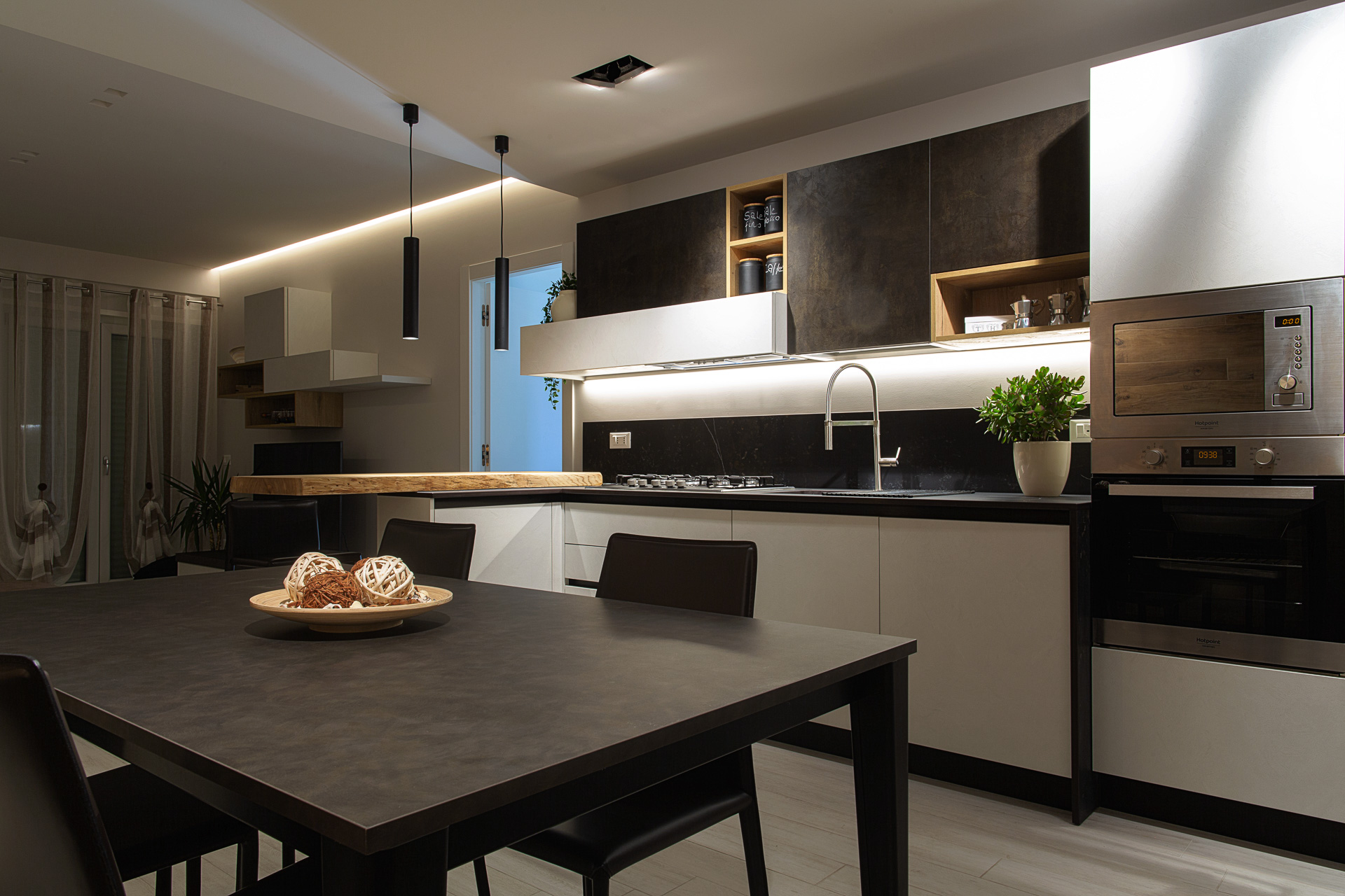 PRIVATE HOUSE – FRAME PHOTOGRAPHY STUDIO