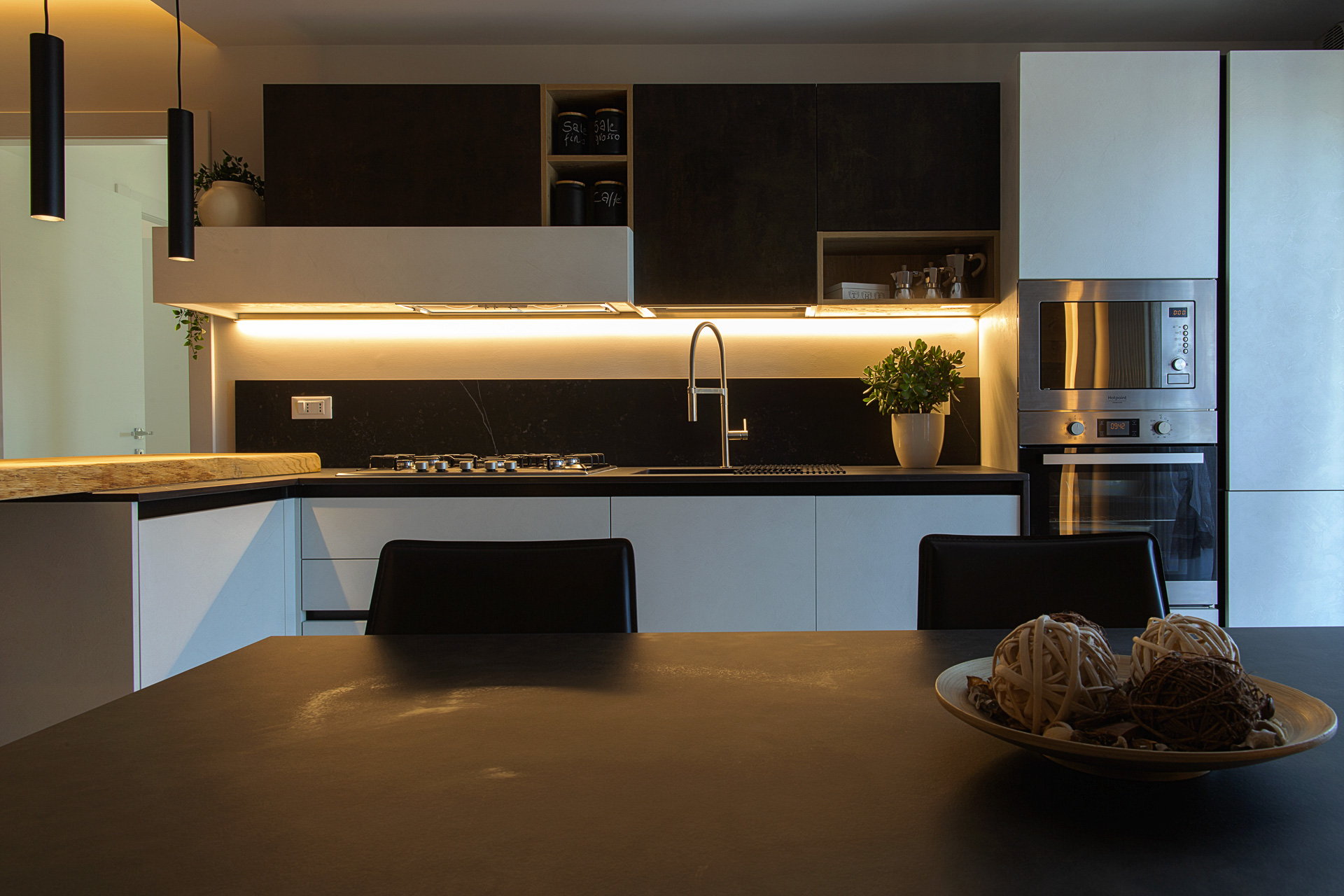 PRIVATE HOUSE – FRAME PHOTOGRAPHY STUDIO